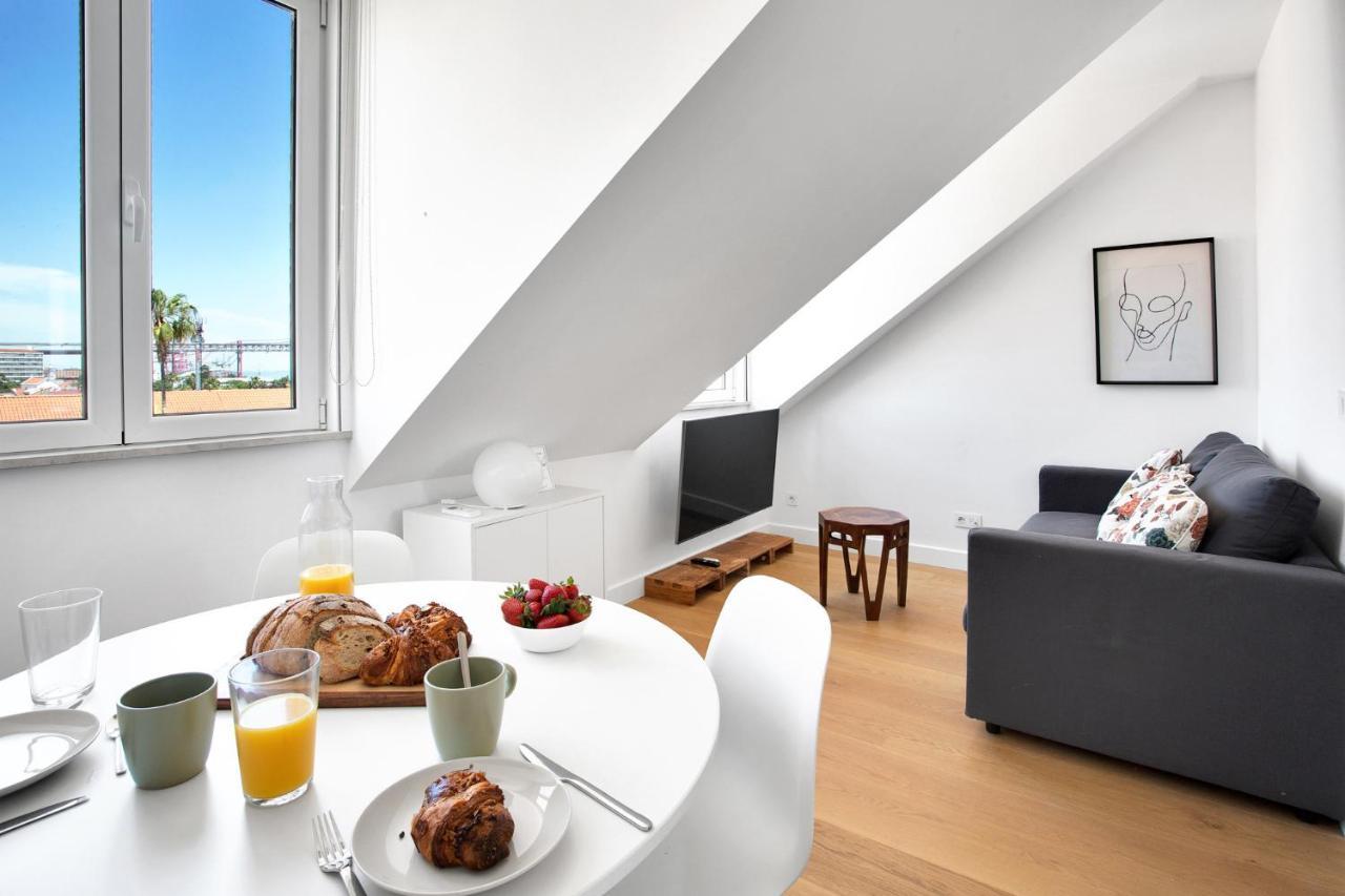 Brand New River View Apartment Belem - 1 Bedroom, A/C Лісабон Екстер'єр фото